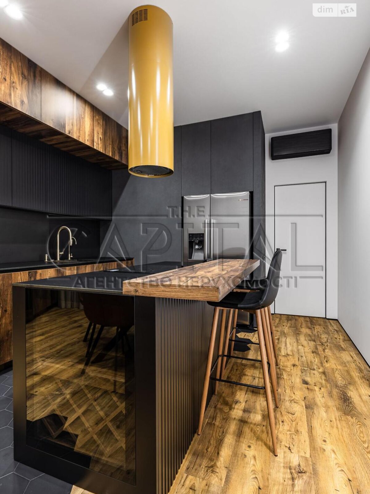 Продажа трехкомнатной квартиры в Киеве, на пер. Лабораторный 7, район Черепанова гора фото 1