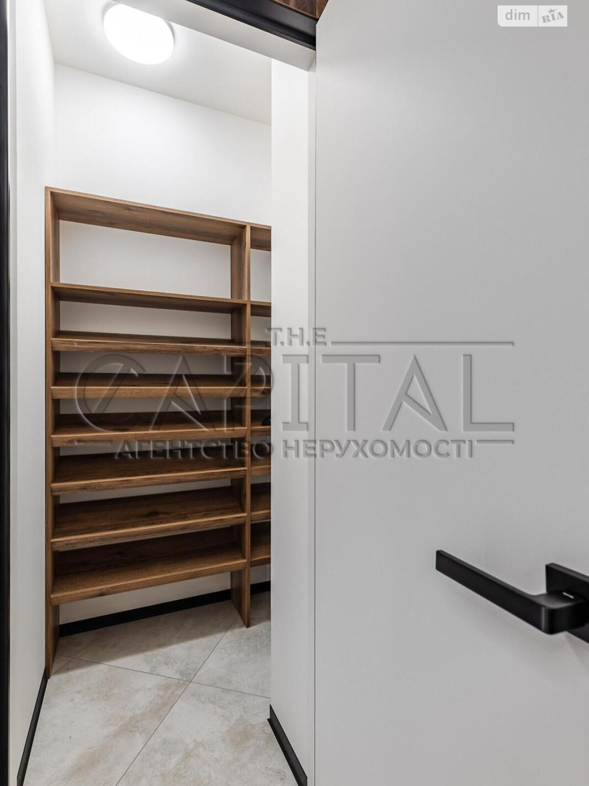 Продажа трехкомнатной квартиры в Киеве, на пер. Лабораторный 7, район Черепанова гора фото 1