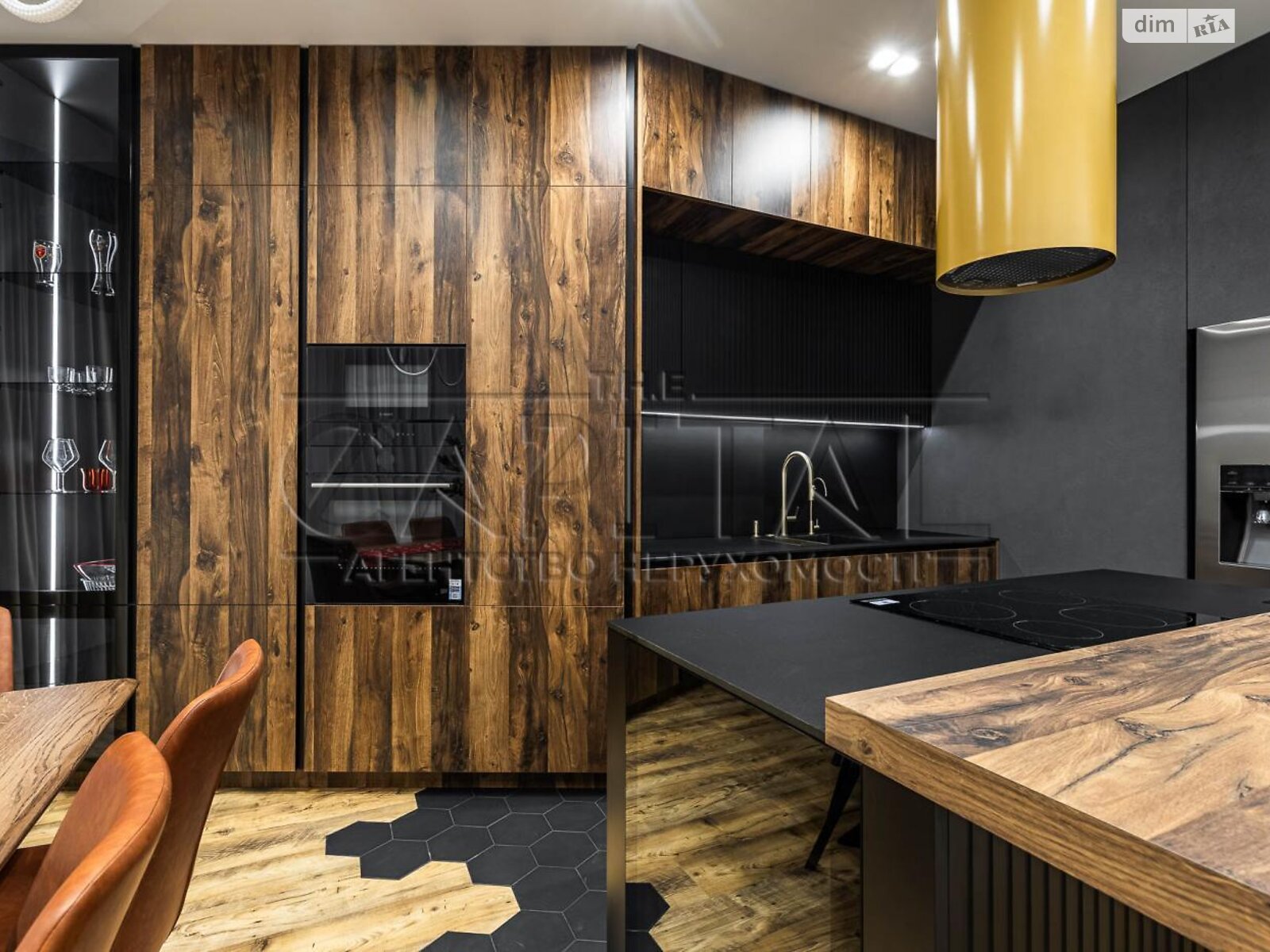 Продажа трехкомнатной квартиры в Киеве, на пер. Лабораторный 7, район Черепанова гора фото 1