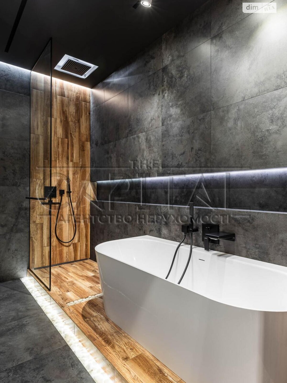 Продажа трехкомнатной квартиры в Киеве, на пер. Лабораторный 7, район Черепанова гора фото 1