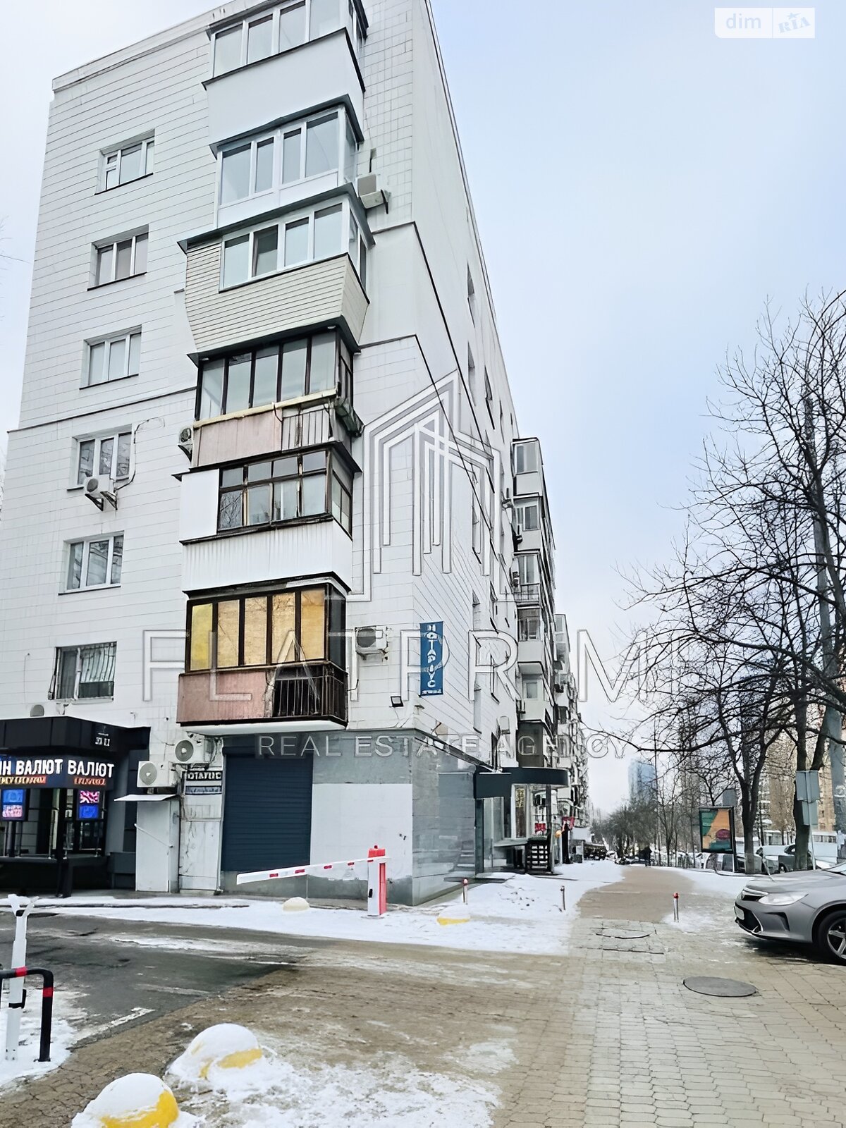 Продаж трикімнатної квартири в Києві, на бул. Лесі Українки 20/22, район Черепанова гора фото 1 Продаж трикімнатної квартири в Києві, на бул. Лесі Українки 20/22, район Черепанова гора фото 1