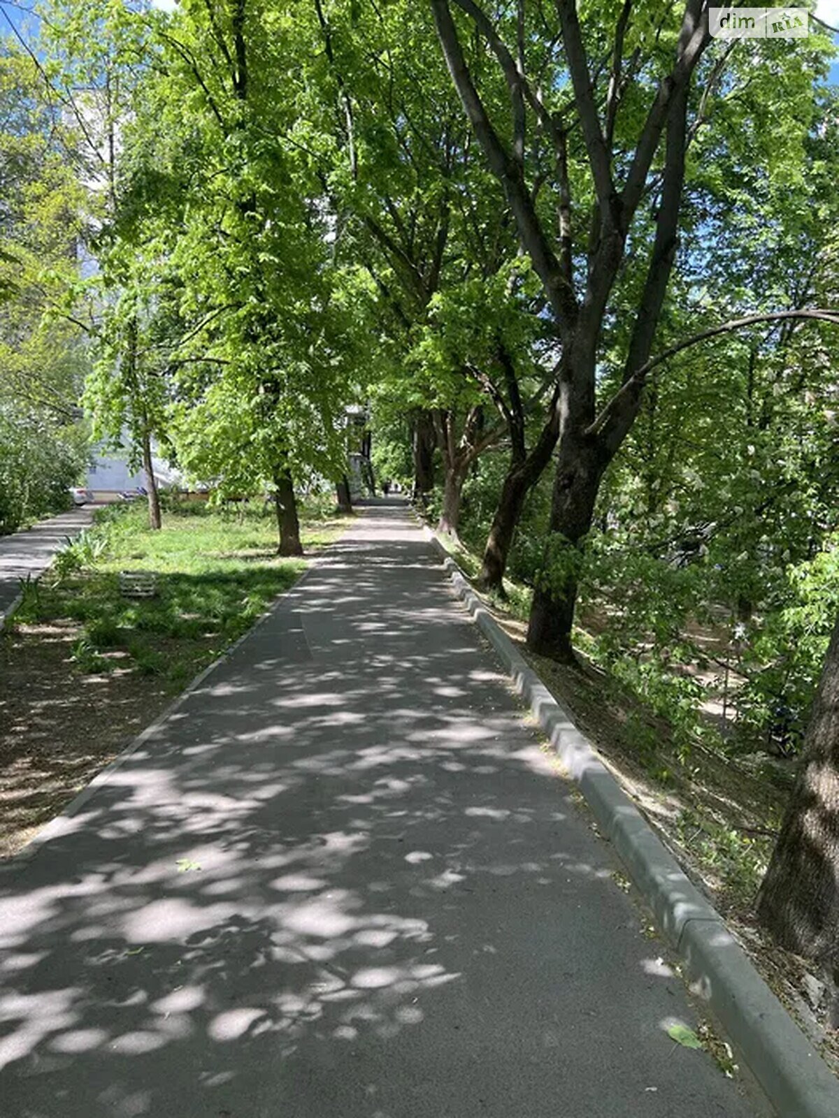 Продажа трехкомнатной квартиры в Киеве, на бул. Леси Украинки 20/22, район Черепанова гора фото 1 Продажа трехкомнатной квартиры в Киеве, на бул. Леси Украинки 20/22, район Черепанова гора фото 1