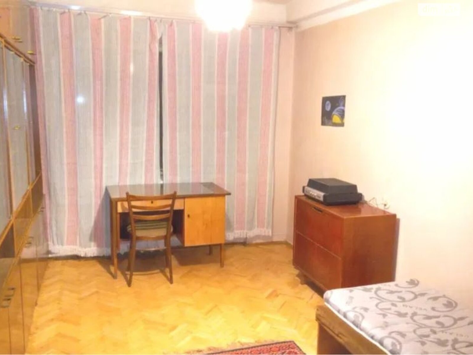Продаж трикімнатної квартири в Києві, на бул. Лесі Українки 20/22, район Черепанова гора фото 1 Продаж трикімнатної квартири в Києві, на бул. Лесі Українки 20/22, район Черепанова гора фото 1