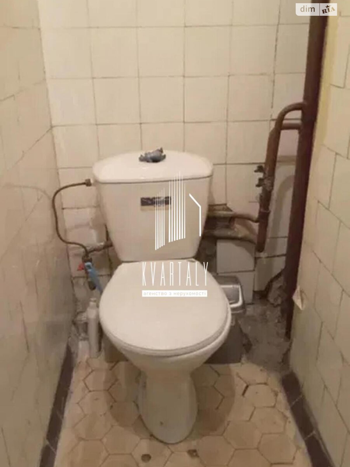 Продажа трехкомнатной квартиры в Киеве, на бул. Леси Украинки 20/22, район Черепанова гора фото 1 Продажа трехкомнатной квартиры в Киеве, на бул. Леси Украинки 20/22, район Черепанова гора фото 1
