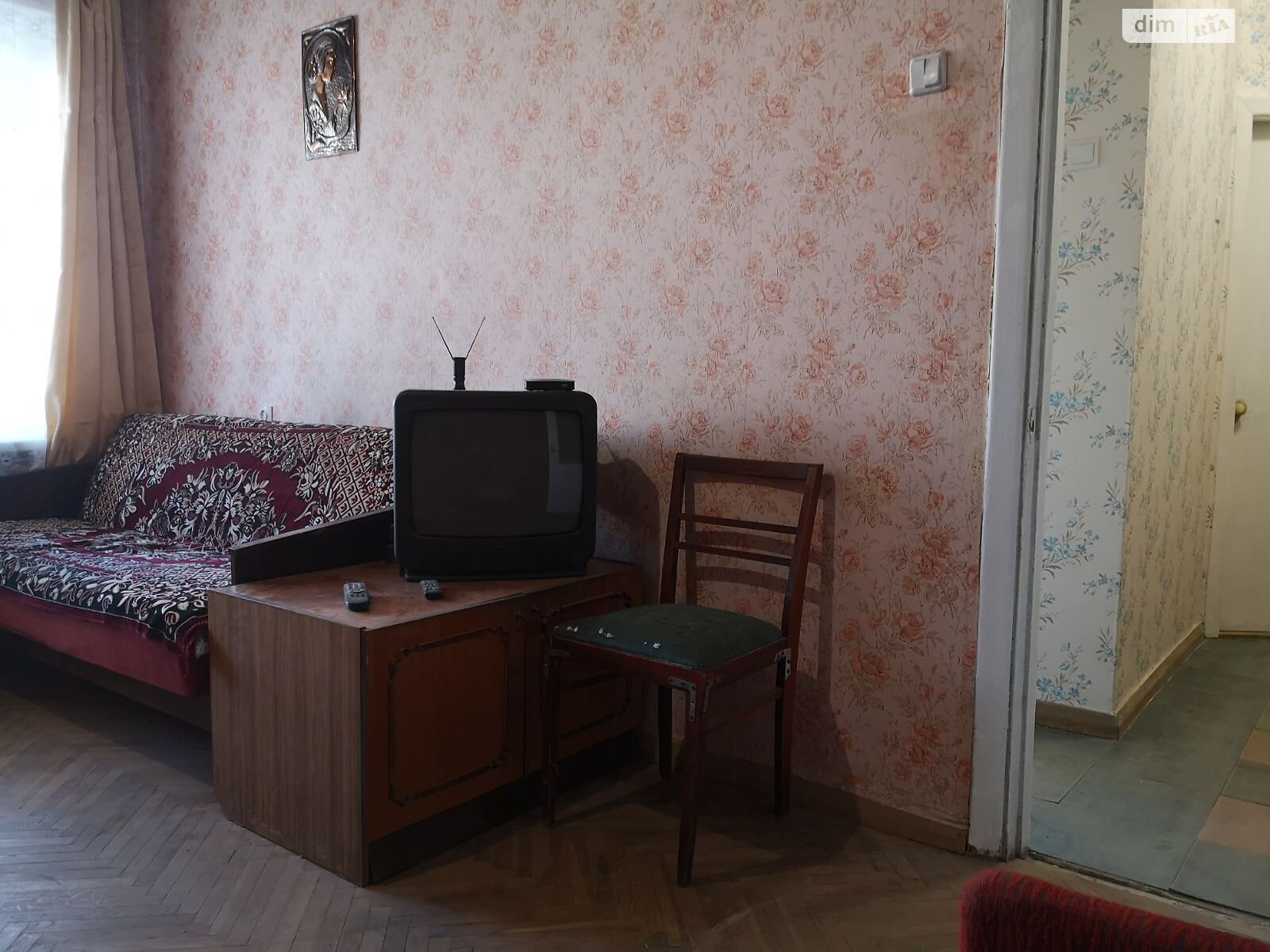 Продаж однокімнатної квартири в Києві, на бул. Лесі Українки 24, район Черепанова гора фото 1 Продаж однокімнатної квартири в Києві, на бул. Лесі Українки 24, район Черепанова гора фото 1