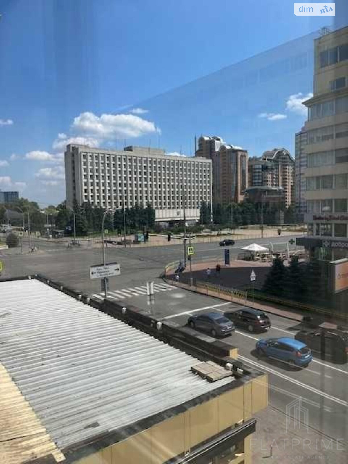 Продаж двокімнатної квартири в Києві, на бул. Лесі Українки 24, район Черепанова гора фото 1 Продаж двокімнатної квартири в Києві, на бул. Лесі Українки 24, район Черепанова гора фото 1