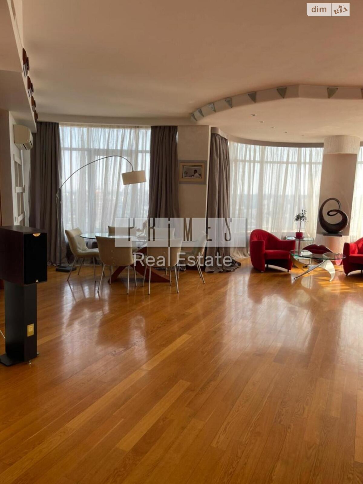 Продаж чотирикімнатної квартири в Києві, на вул. Предславинська 31/11, район Черепанова гора фото 1