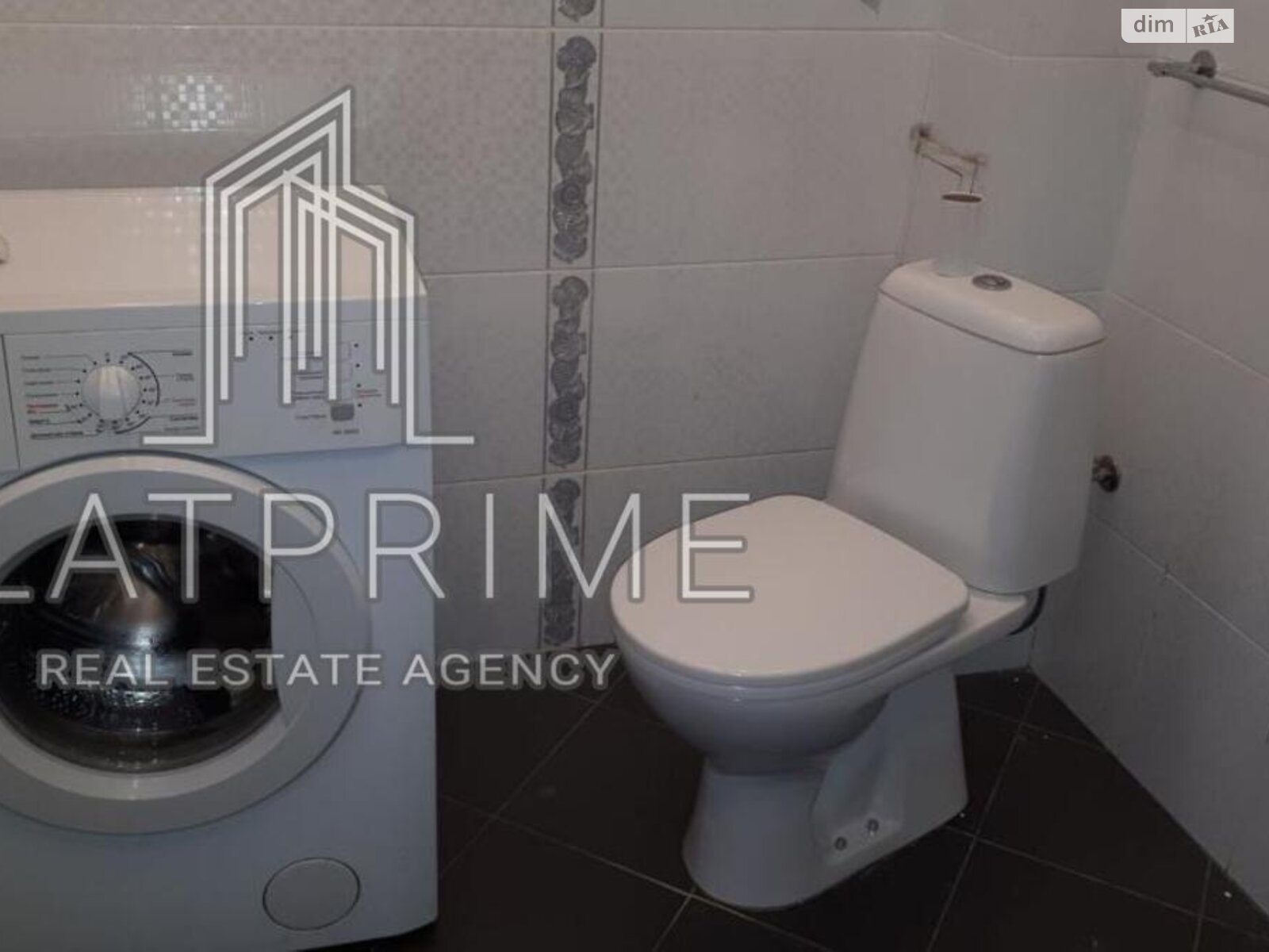 Продажа двухкомнатной квартиры в Киеве, на ул. Рогнединская 5/14, район Черепанова гора фото 1 Продажа двухкомнатной квартиры в Киеве, на ул. Рогнединская 5/14, район Черепанова гора фото 1