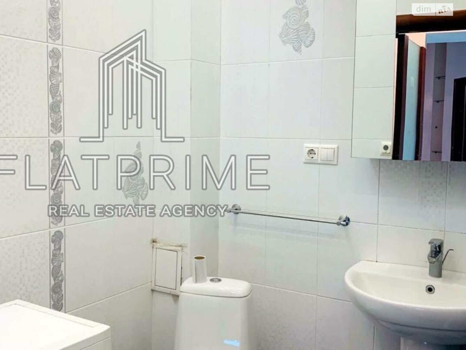 Продажа двухкомнатной квартиры в Киеве, на ул. Рогнединская 5/14, район Черепанова гора фото 1 Продажа двухкомнатной квартиры в Киеве, на ул. Рогнединская 5/14, район Черепанова гора фото 1