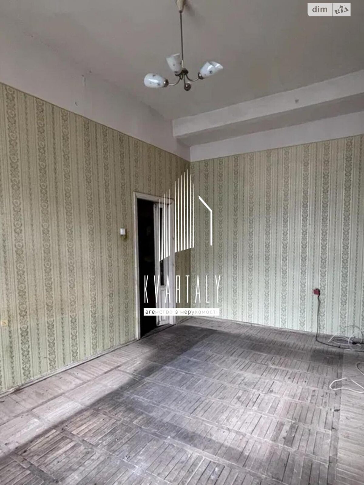 Продаж трикімнатної квартири в Києві, на вул. Саксаганського 9, район Черепанова гора фото 1 Продаж трикімнатної квартири в Києві, на вул. Саксаганського 9, район Черепанова гора фото 1