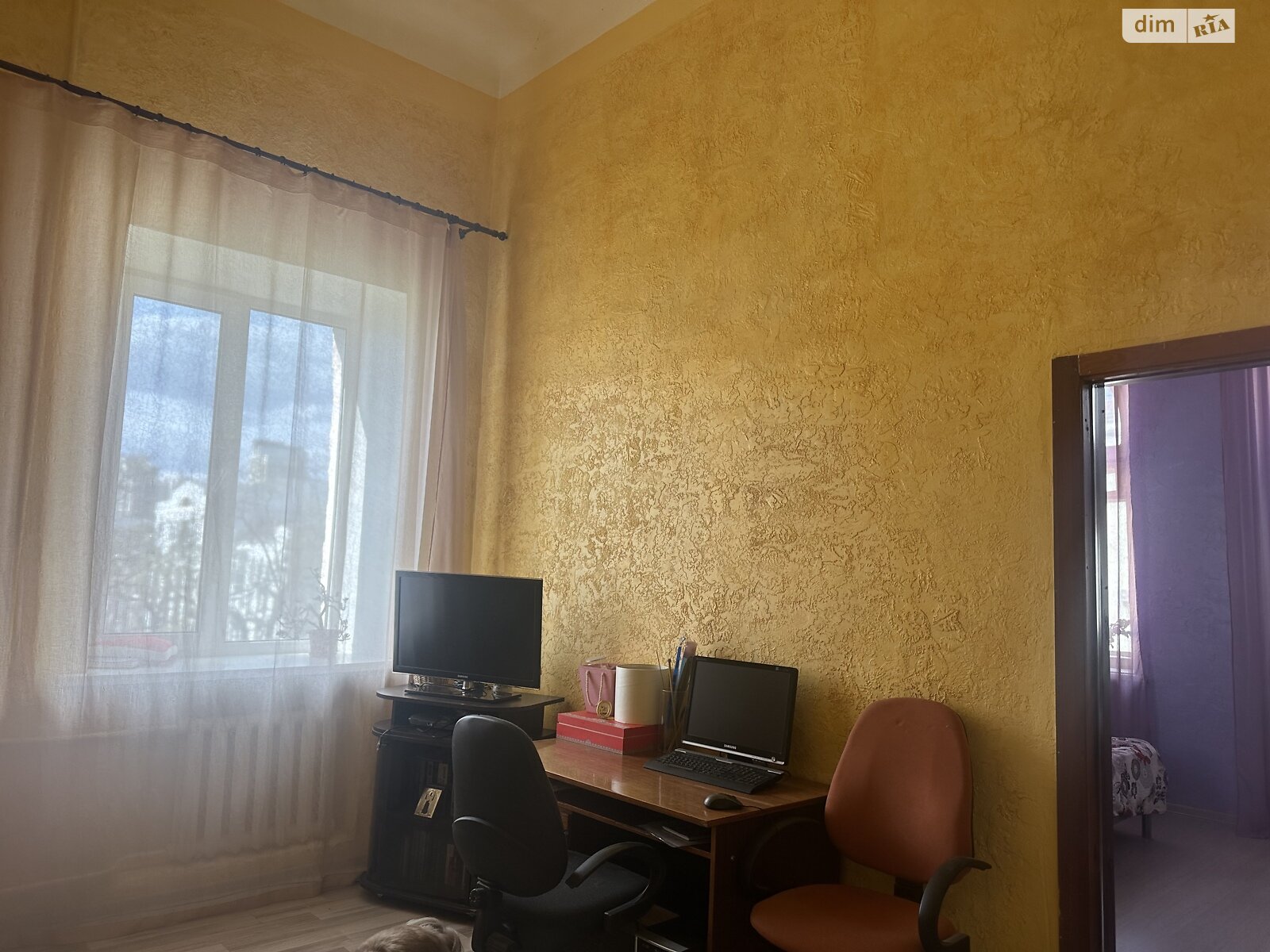 Продажа трехкомнатной квартиры в Киеве, на ул. Саксаганского 89А, район Черепанова гора фото 1 Продажа трехкомнатной квартиры в Киеве, на ул. Саксаганского 89А, район Черепанова гора фото 1