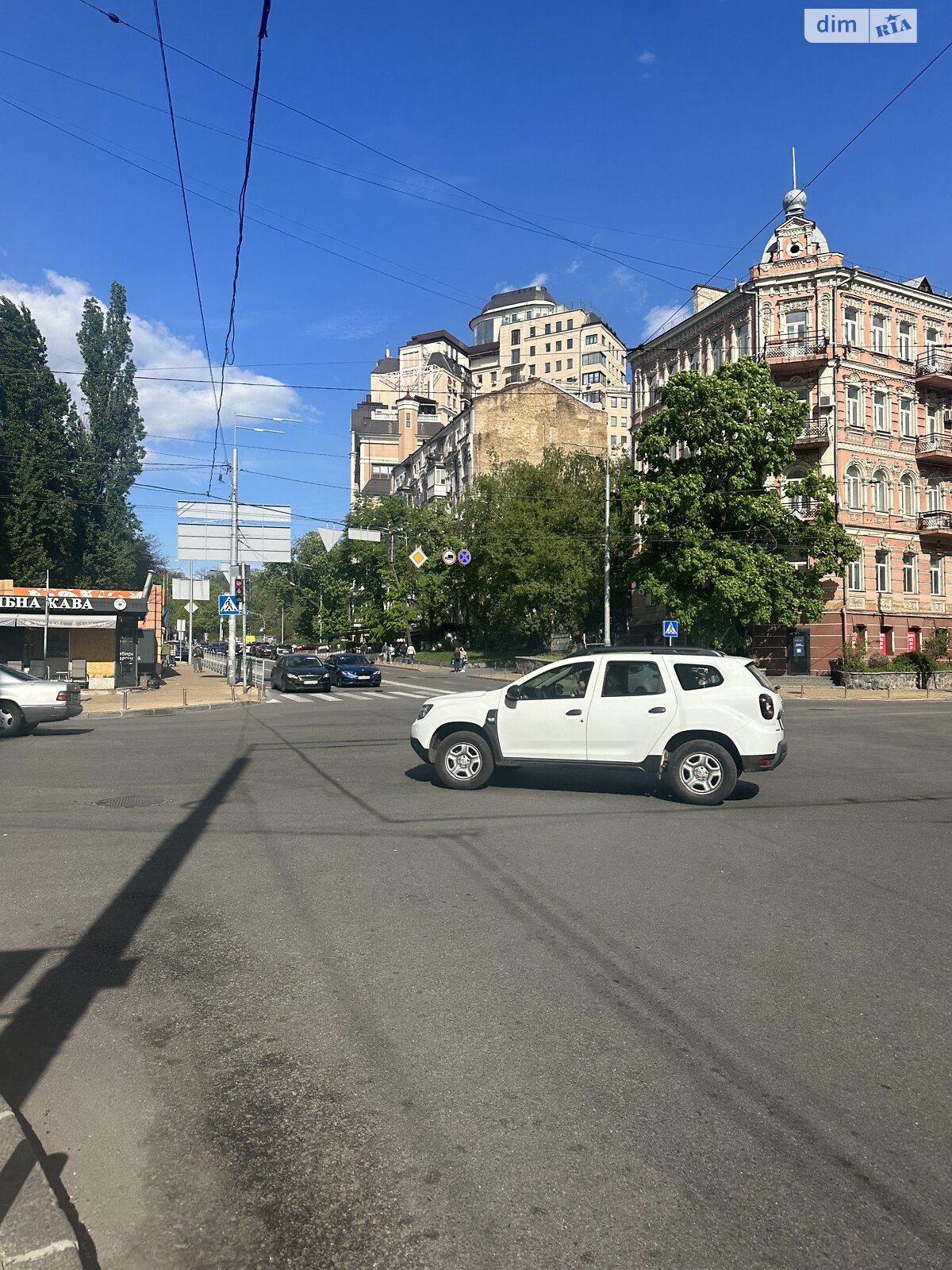 Продажа трехкомнатной квартиры в Киеве, на ул. Саксаганского 89А, район Черепанова гора фото 1 Продажа трехкомнатной квартиры в Киеве, на ул. Саксаганского 89А, район Черепанова гора фото 1
