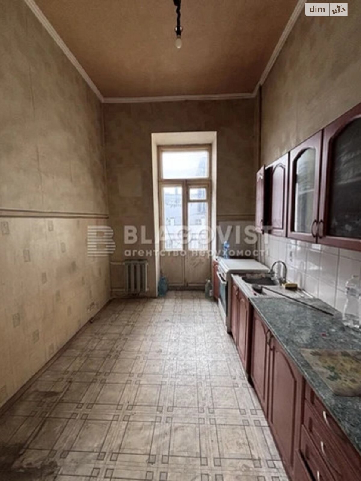 Продаж трикімнатної квартири в Києві, на вул. Саксаганського, район Черепанова гора фото 1 Продаж трикімнатної квартири в Києві, на вул. Саксаганського, район Черепанова гора фото 1