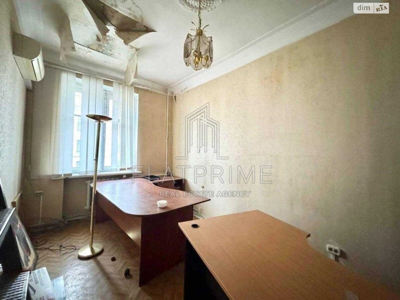 Продажа трехкомнатной квартиры в Киеве, на ул. Шота Руставели 10, район Черепанова гора фото 1 Продажа трехкомнатной квартиры в Киеве, на ул. Шота Руставели 10, район Черепанова гора фото 1