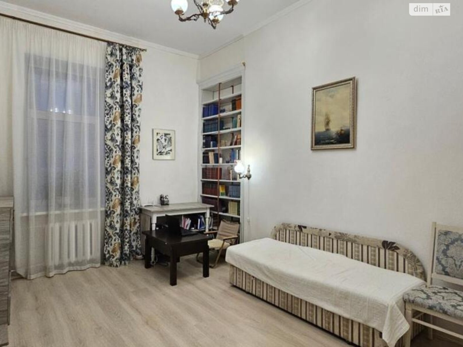 Продаж трикімнатної квартири в Києві, на вул. Шота Руставелі 32, район Черепанова гора фото 1 Продаж трикімнатної квартири в Києві, на вул. Шота Руставелі 32, район Черепанова гора фото 1