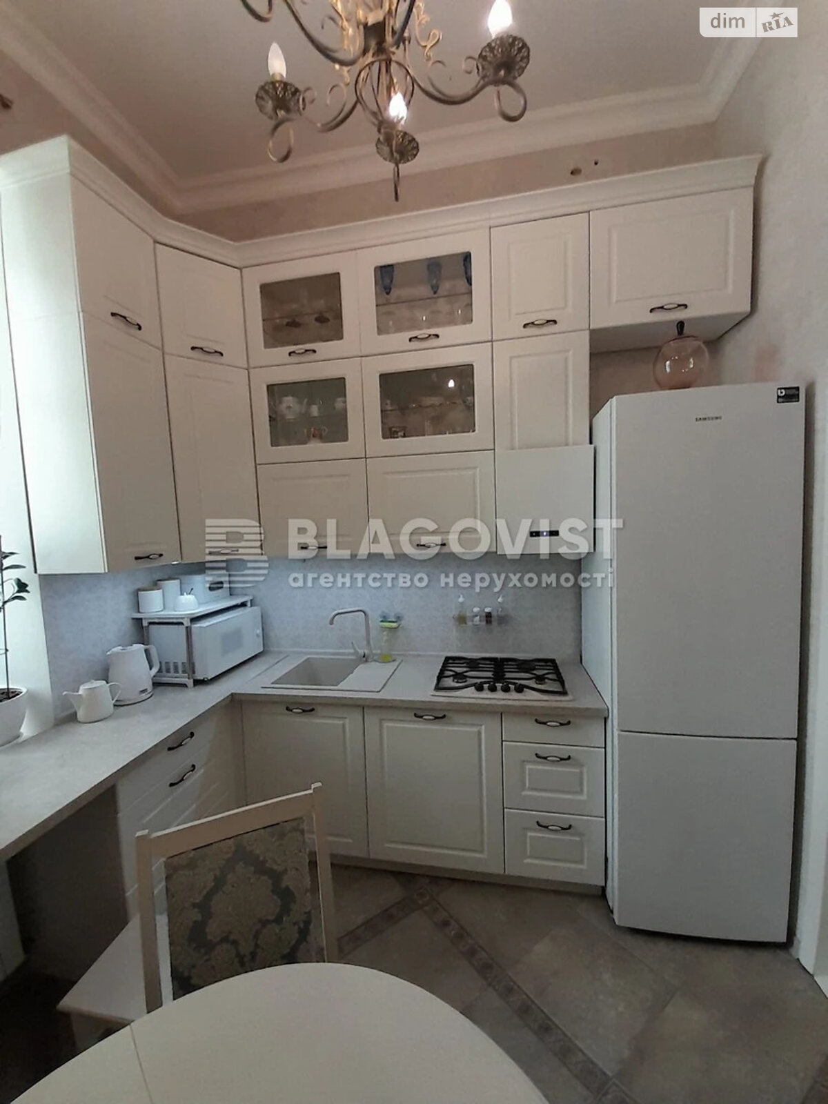 Продажа трехкомнатной квартиры в Киеве, на ул. Шота Руставели 32, район Черепанова гора фото 1 Продажа трехкомнатной квартиры в Киеве, на ул. Шота Руставели 32, район Черепанова гора фото 1