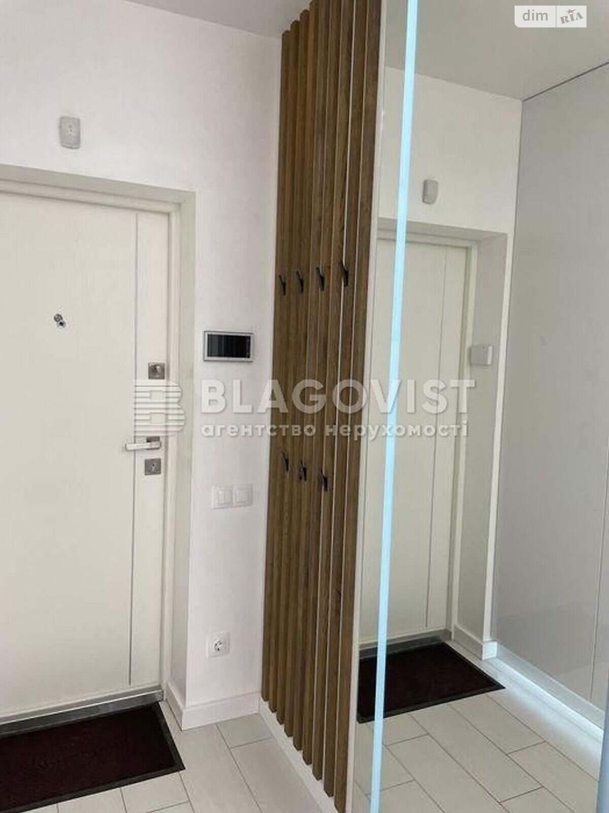 Продажа трехкомнатной квартиры в Киеве, на ул. Василия Тютюнника 28А, район Черепанова гора фото 1 Продажа трехкомнатной квартиры в Киеве, на ул. Василия Тютюнника 28А, район Черепанова гора фото 1