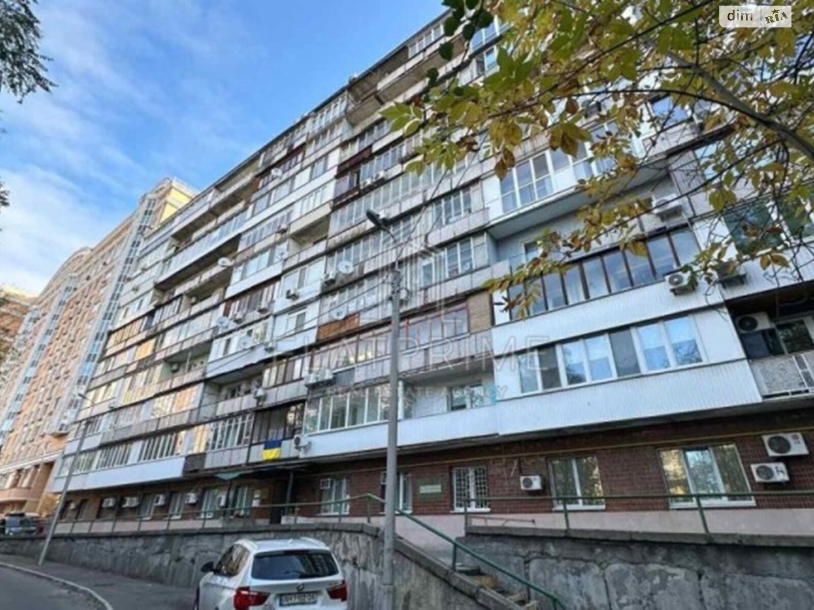 Продаж трикімнатної квартири в Києві, на вул. Василя Тютюнника 5Б, район Черепанова гора фото 1 Продаж трикімнатної квартири в Києві, на вул. Василя Тютюнника 5Б, район Черепанова гора фото 1