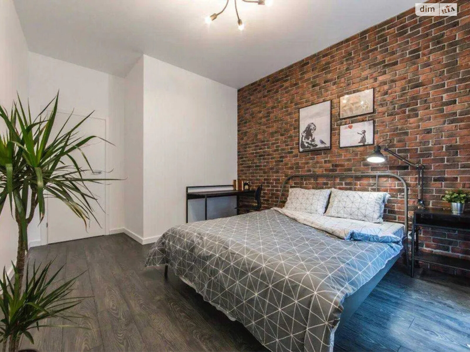 Продажа двухкомнатной квартиры в Киеве, на ул. Василия Тютюнника 28А, район Черепанова гора фото 1