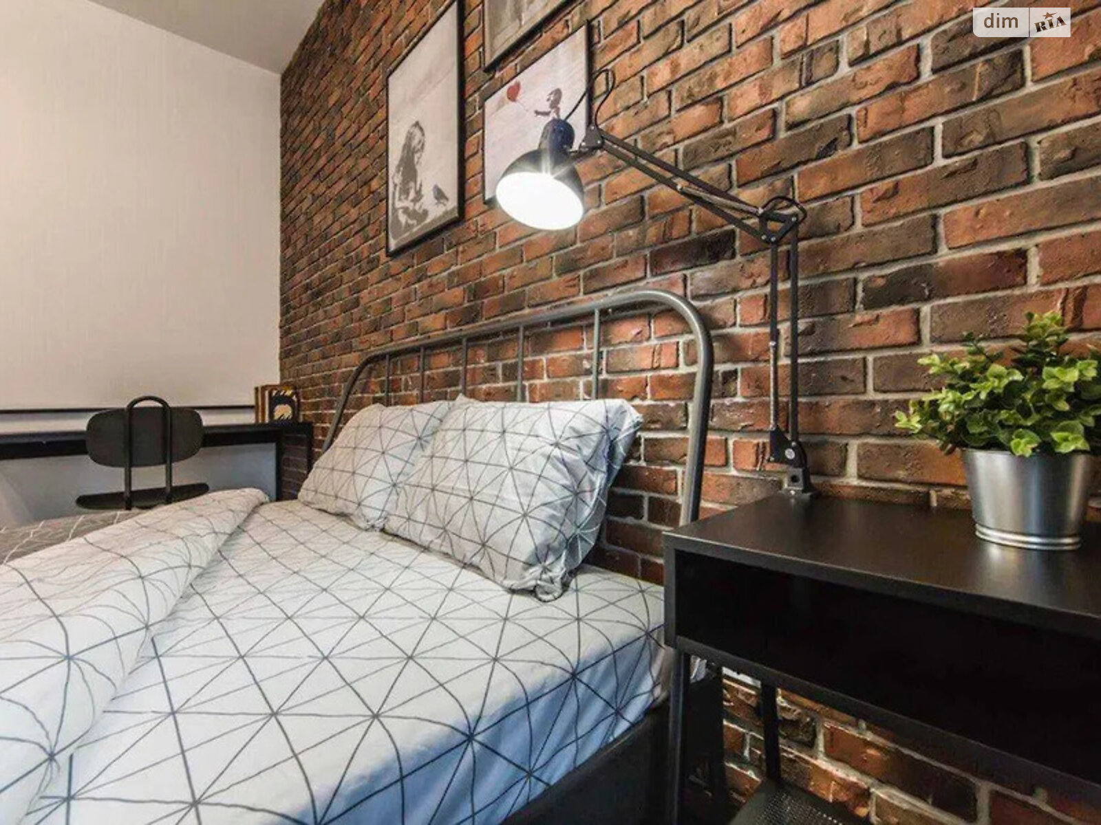 Продажа двухкомнатной квартиры в Киеве, на ул. Василия Тютюнника 28А, район Черепанова гора фото 1