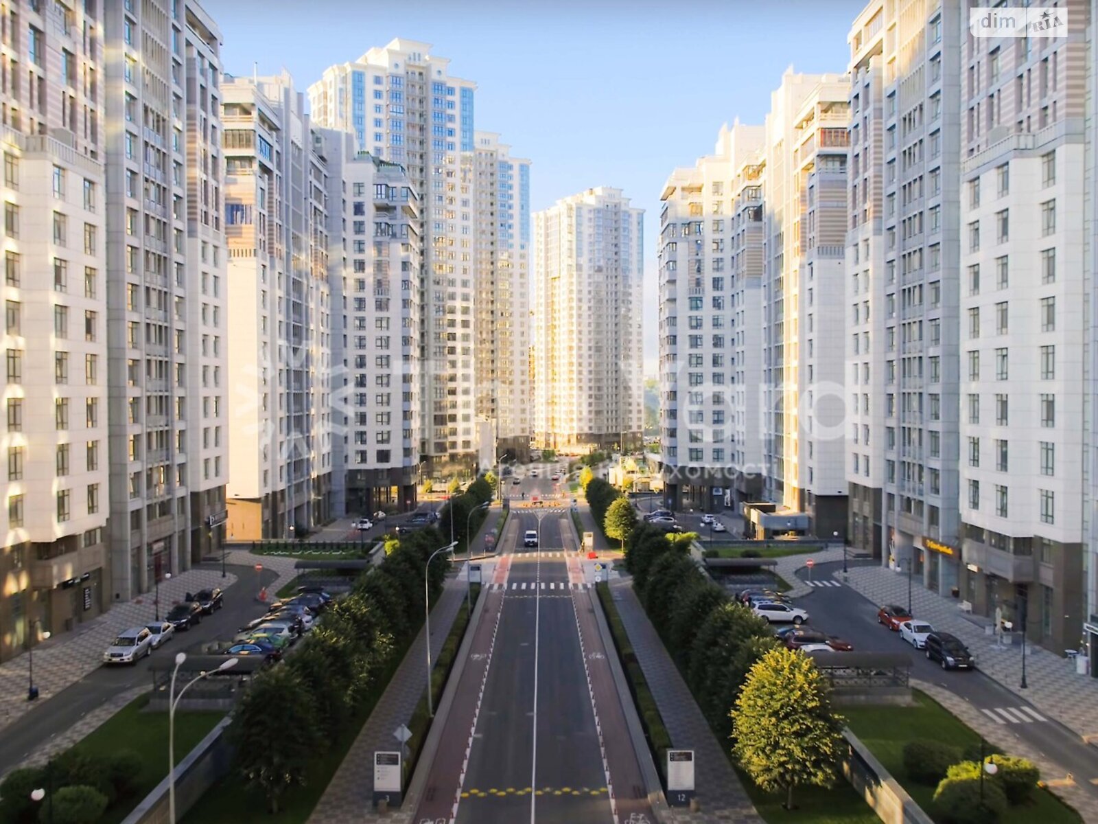 Продажа четырехкомнатной квартиры в Киеве, на ул. Андрея Верхогляда 7, район Черная Гора фото 1 Продажа четырехкомнатной квартиры в Киеве, на ул. Андрея Верхогляда 7, район Черная Гора фото 1