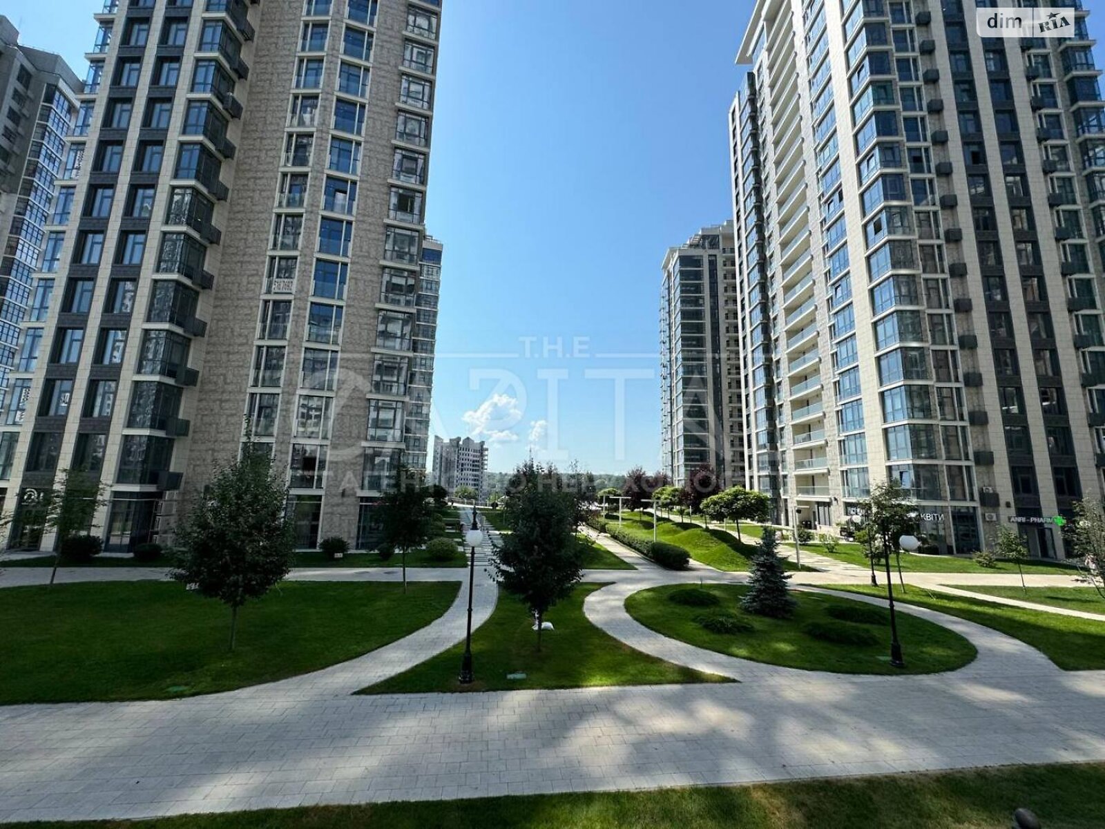 Продаж трикімнатної квартири в Києві, на вул. Андрія Верхогляда 17, район Чорна Гора фото 1 Продаж трикімнатної квартири в Києві, на вул. Андрія Верхогляда 17, район Чорна Гора фото 1