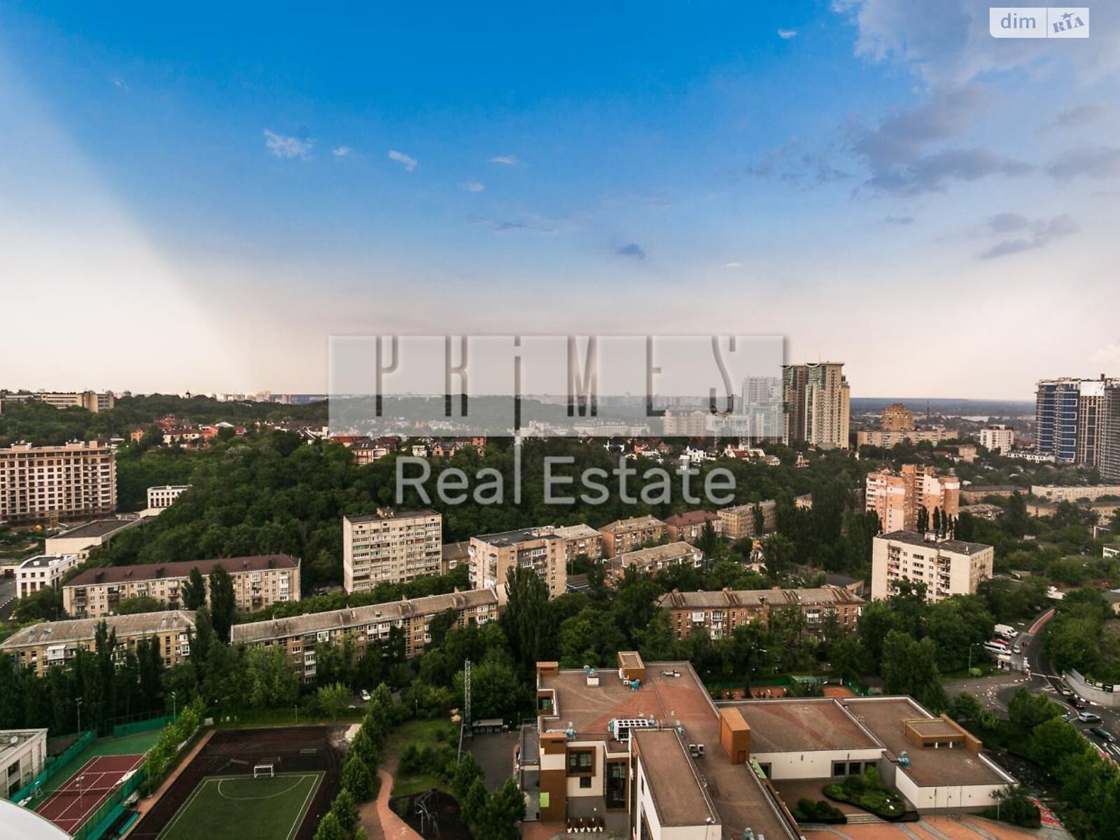 Продаж п`ятикімнатної квартири в Києві, на вул. Андрія Верхогляда 9, район Чорна Гора фото 1 Продаж п`ятикімнатної квартири в Києві, на вул. Андрія Верхогляда 9, район Чорна Гора фото 1