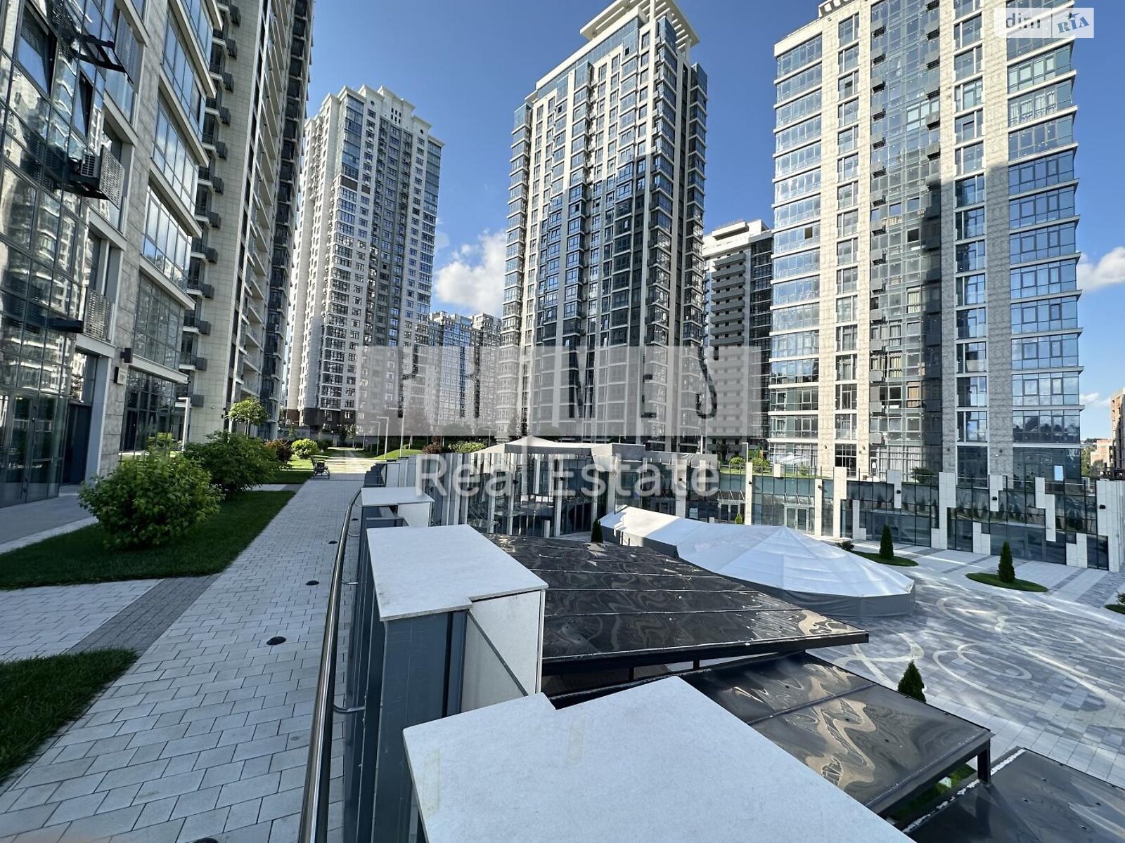 Продажа двухкомнатной квартиры в Киеве, на ул. Андрея Верхогляда 19А, район Черная Гора фото 1 Продажа двухкомнатной квартиры в Киеве, на ул. Андрея Верхогляда 19А, район Черная Гора фото 1