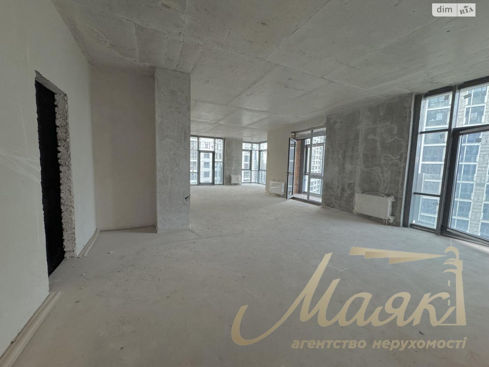 Продажа трехкомнатной квартиры в Киеве, на ул. Андрея Верхогляда 19А, район Черная Гора фото 1 Продажа трехкомнатной квартиры в Киеве, на ул. Андрея Верхогляда 19А, район Черная Гора фото 1