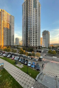 Продаж трикімнатної квартири в Києві, на вул. Андрія Верхогляда 20, район Чорна Гора фото 2