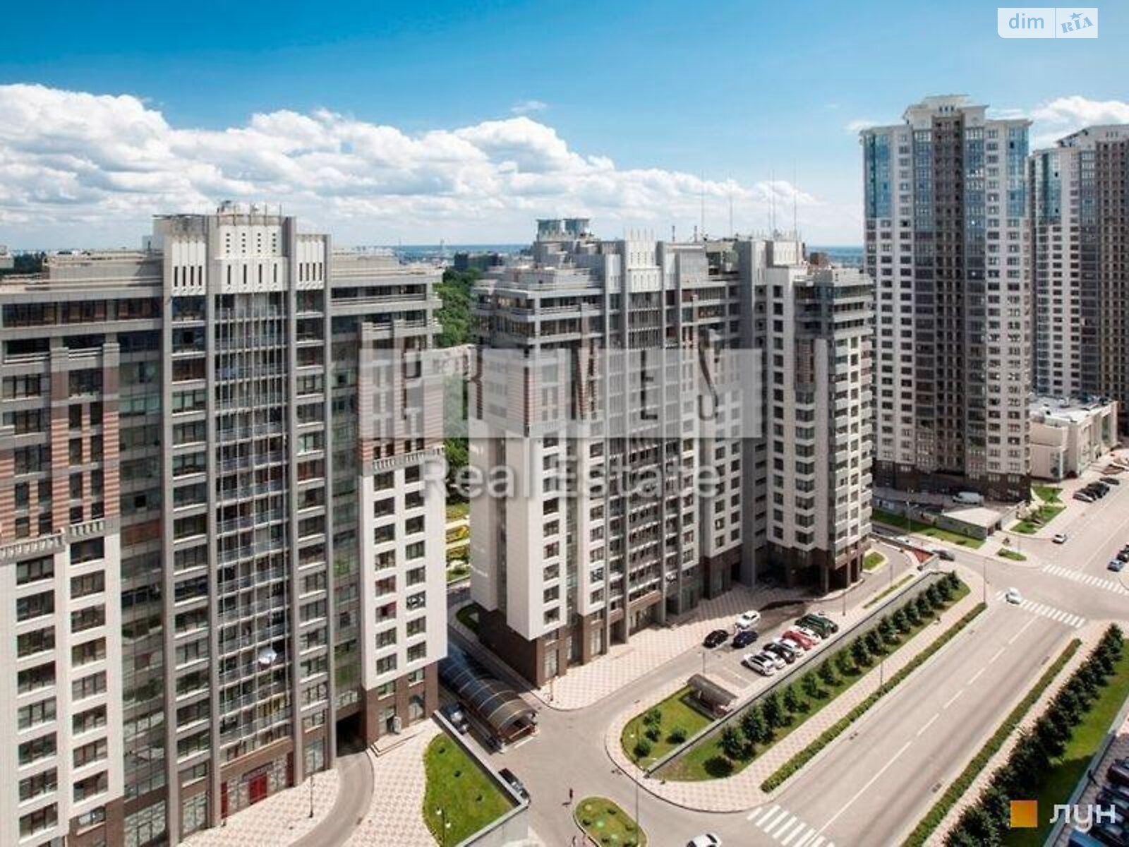 Продажа четырехкомнатной квартиры в Киеве, на ул. Андрея Верхогляда 15, район Черная Гора фото 1 Продажа четырехкомнатной квартиры в Киеве, на ул. Андрея Верхогляда 15, район Черная Гора фото 1
