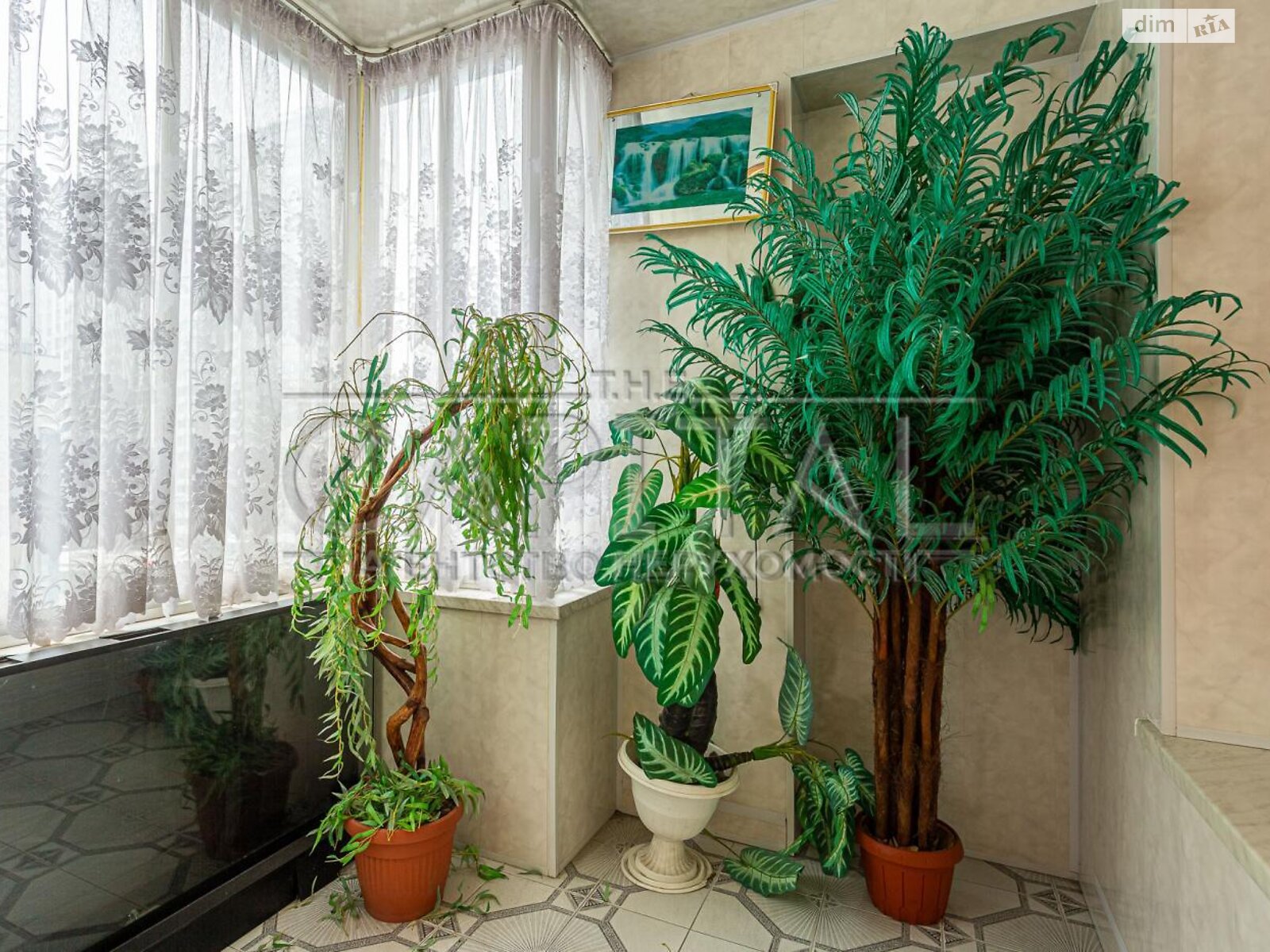 Продажа трехкомнатной квартиры в Киеве, на ул. Андрея Верхогляда 4, район Черная Гора фото 1 Продажа трехкомнатной квартиры в Киеве, на ул. Андрея Верхогляда 4, район Черная Гора фото 1