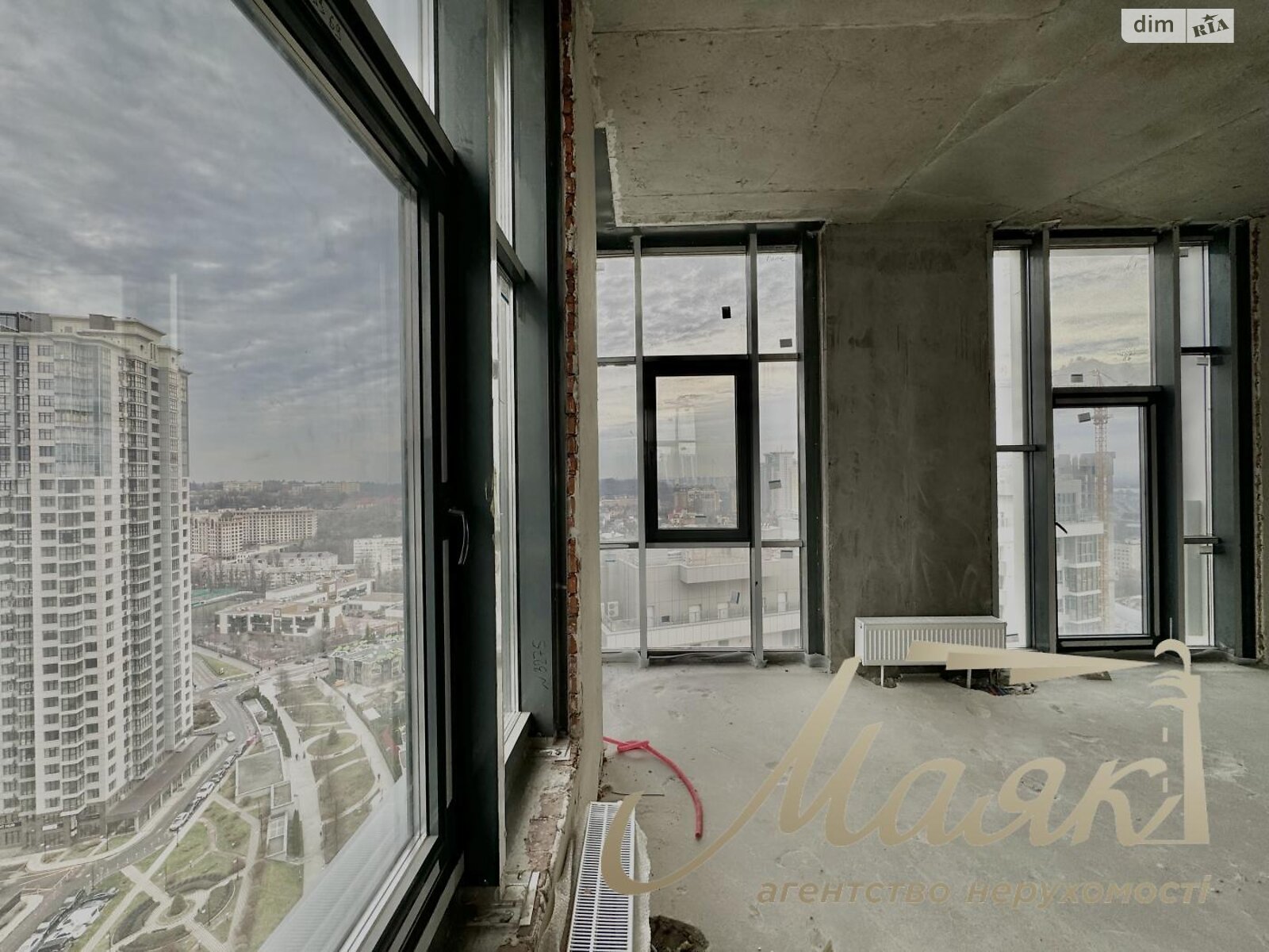 Продажа трехкомнатной квартиры в Киеве, на ул. Андрея Верхогляда 17Б, район Черная Гора фото 1 Продажа трехкомнатной квартиры в Киеве, на ул. Андрея Верхогляда 17Б, район Черная Гора фото 1