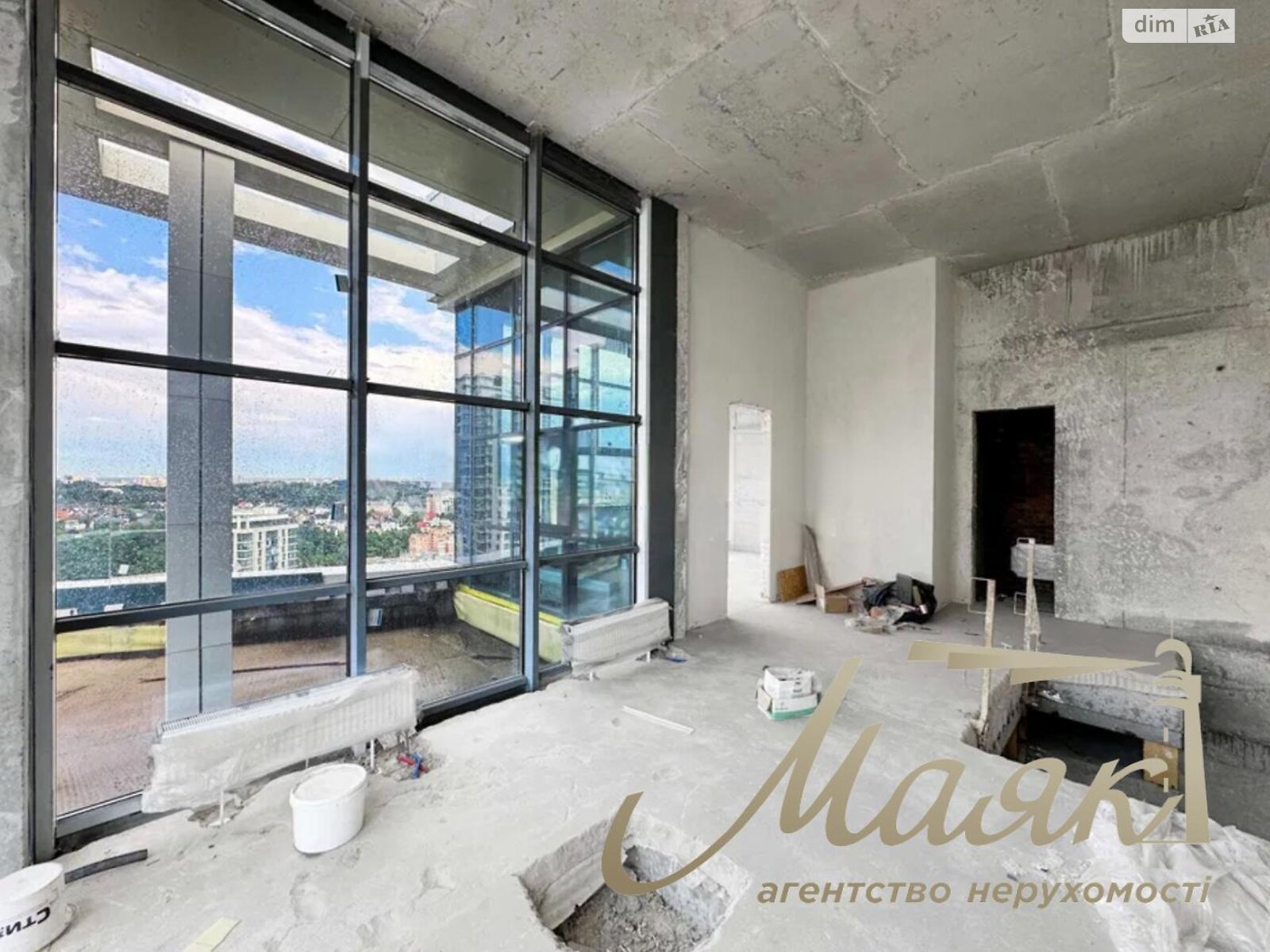 Продажа трехкомнатной квартиры в Киеве, на ул. Андрея Верхогляда 17Б, район Черная Гора фото 1 Продажа трехкомнатной квартиры в Киеве, на ул. Андрея Верхогляда 17Б, район Черная Гора фото 1