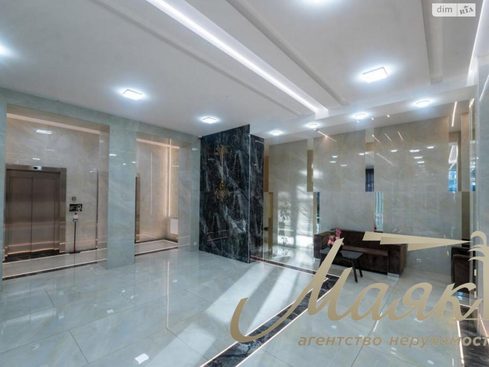 Продажа трехкомнатной квартиры в Киеве, на ул. Андрея Верхогляда 17Б, район Черная Гора фото 1 Продажа трехкомнатной квартиры в Киеве, на ул. Андрея Верхогляда 17Б, район Черная Гора фото 1