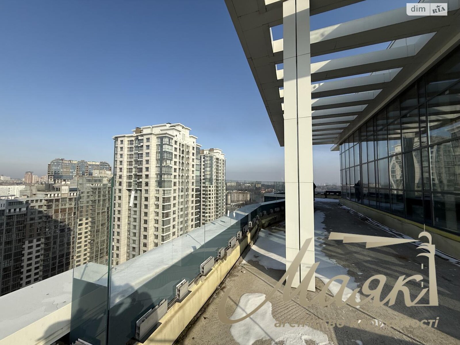 Продажа трехкомнатной квартиры в Киеве, на ул. Андрея Верхогляда 17Б, район Черная Гора фото 1 Продажа трехкомнатной квартиры в Киеве, на ул. Андрея Верхогляда 17Б, район Черная Гора фото 1