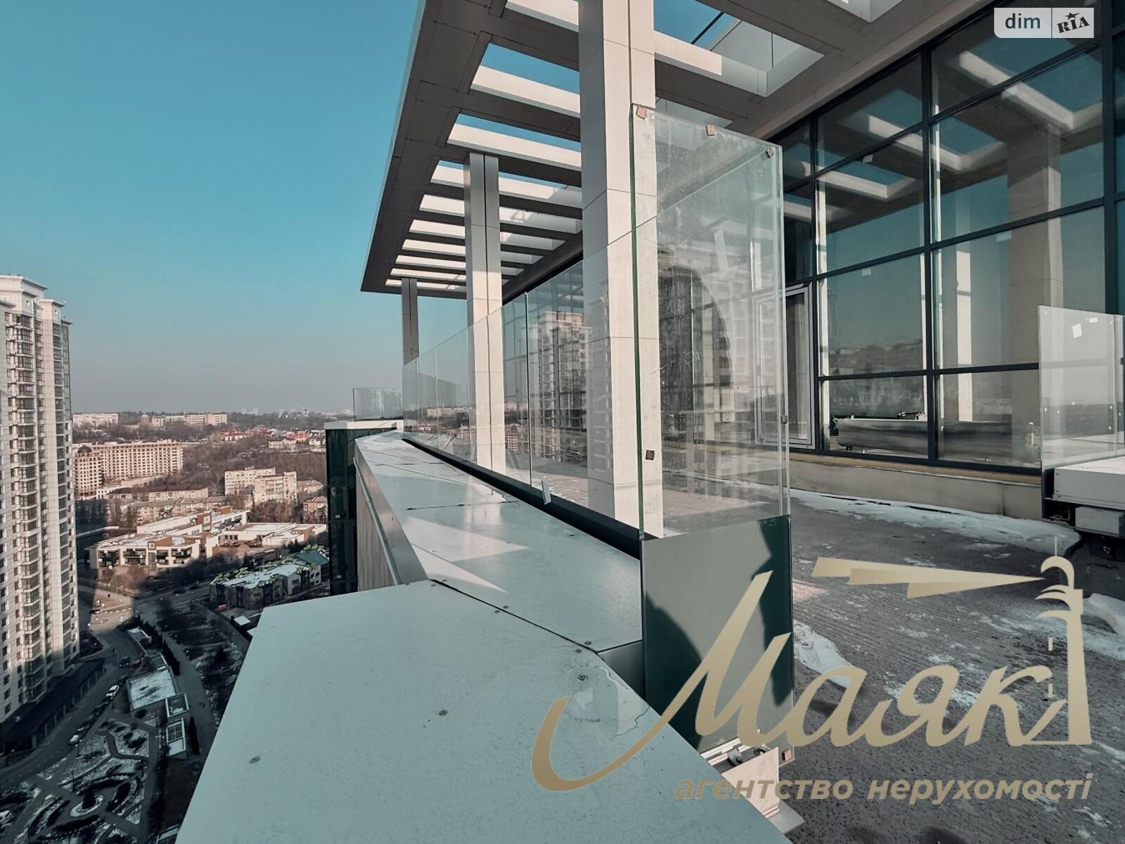 Продажа трехкомнатной квартиры в Киеве, на ул. Андрея Верхогляда 17Б, район Черная Гора фото 1 Продажа трехкомнатной квартиры в Киеве, на ул. Андрея Верхогляда 17Б, район Черная Гора фото 1