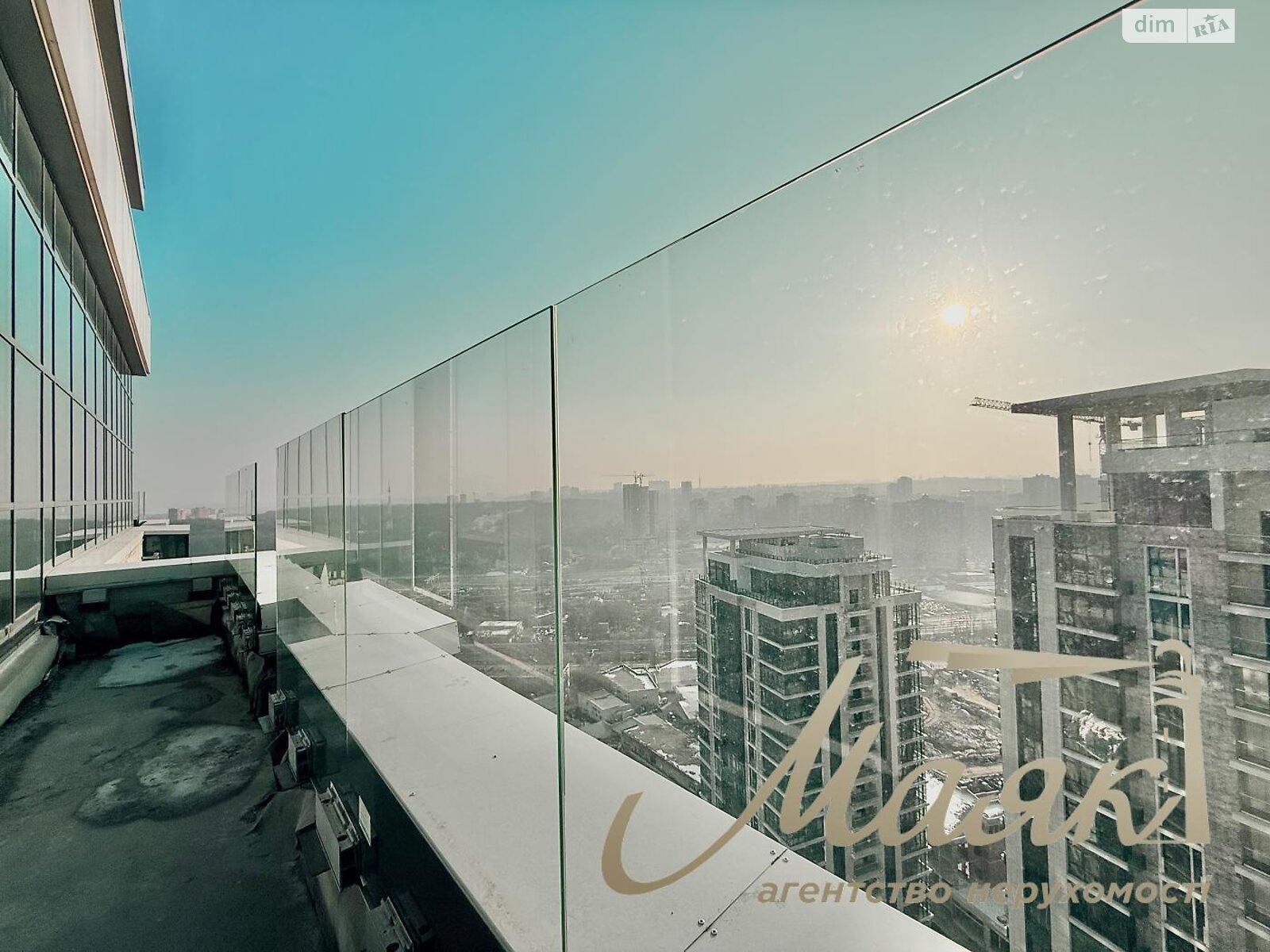 Продажа трехкомнатной квартиры в Киеве, на ул. Андрея Верхогляда 17Б, район Черная Гора фото 1 Продажа трехкомнатной квартиры в Киеве, на ул. Андрея Верхогляда 17Б, район Черная Гора фото 1