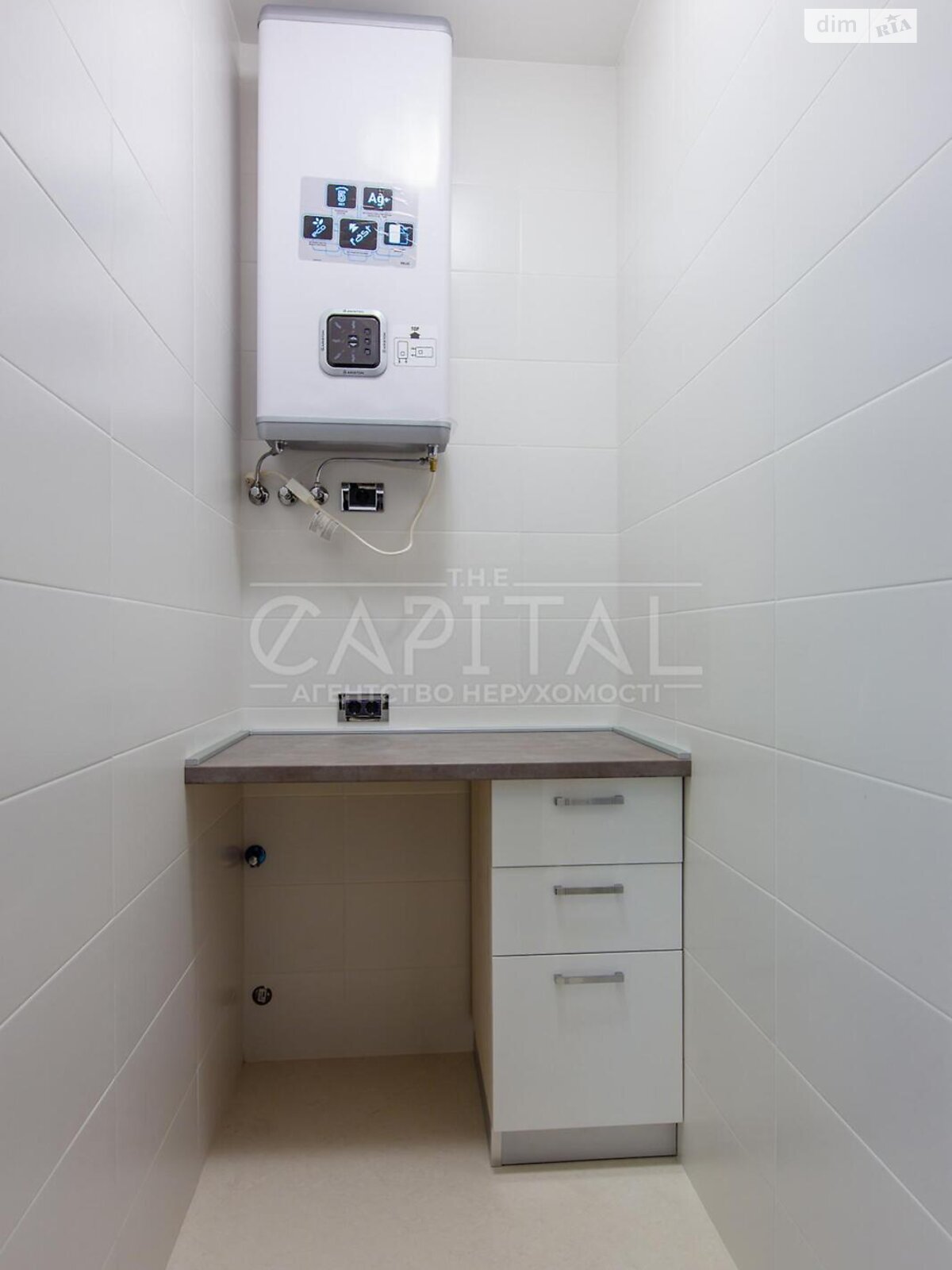 Продаж двокімнатної квартири в Києві, на вул. Андрія Верхогляда 9, район Чорна Гора фото 1 Продаж двокімнатної квартири в Києві, на вул. Андрія Верхогляда 9, район Чорна Гора фото 1