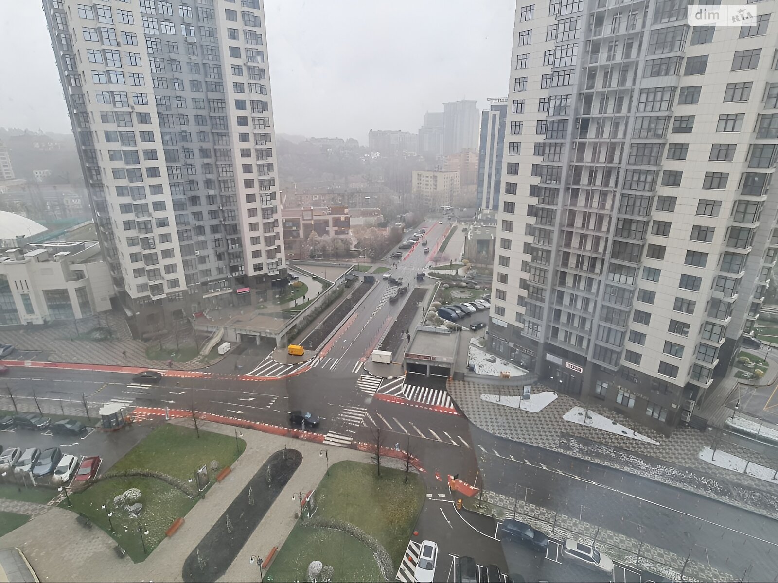 Продажа трехкомнатной квартиры в Киеве, на ул. Андрея Верхогляда 20, район Черная Гора фото 1 Продажа трехкомнатной квартиры в Киеве, на ул. Андрея Верхогляда 20, район Черная Гора фото 1