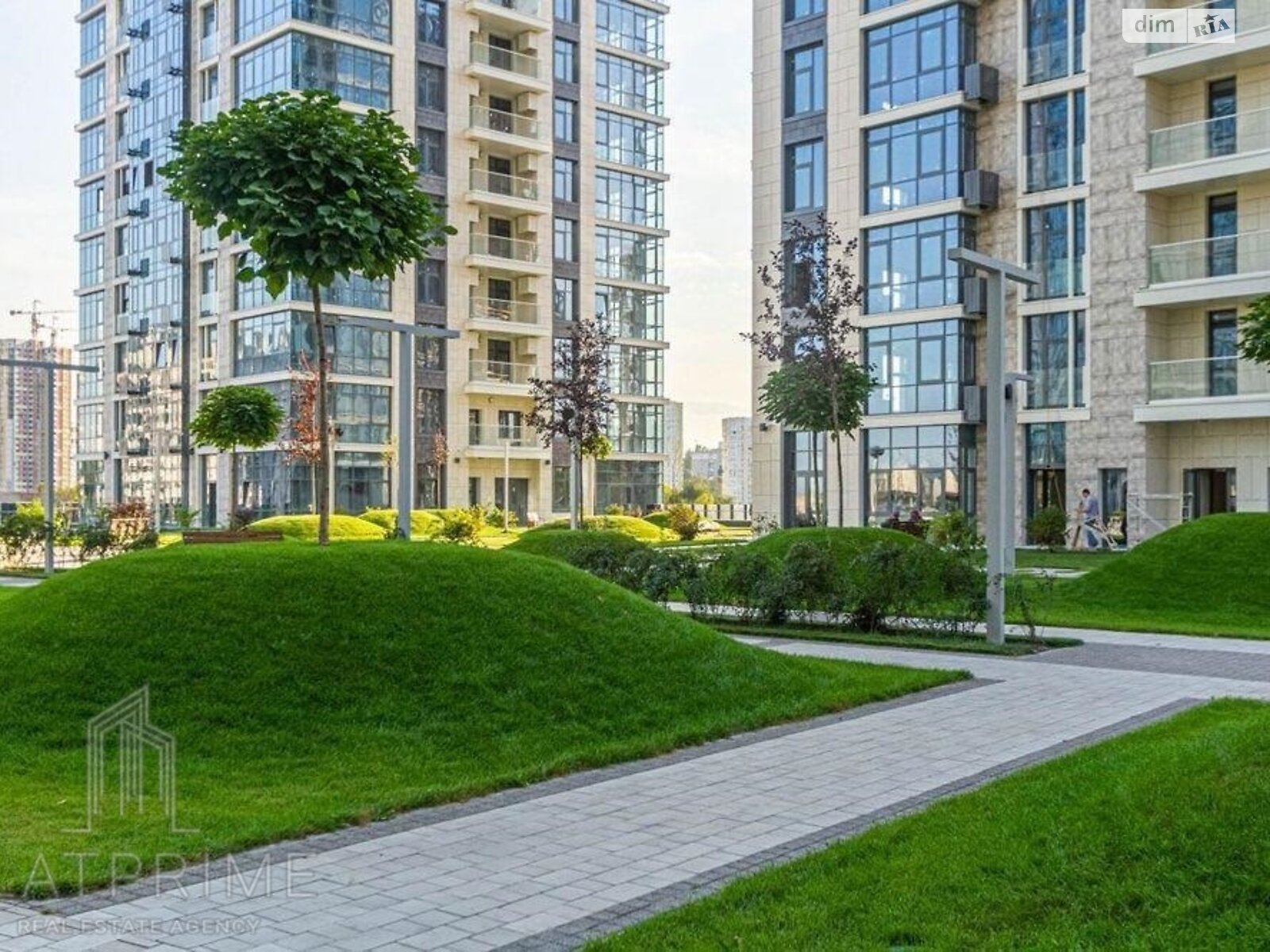 Продаж чотирикімнатної квартири в Києві, на вул. Андрія Верхогляда 16, район Чорна Гора фото 1 Продаж чотирикімнатної квартири в Києві, на вул. Андрія Верхогляда 16, район Чорна Гора фото 1