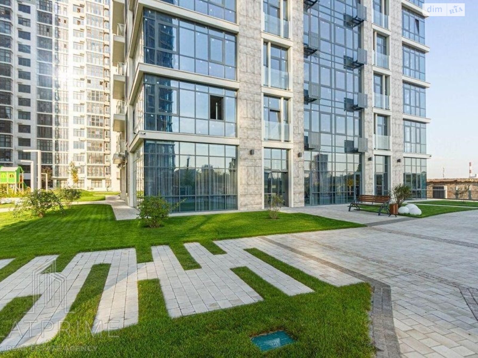 Продаж чотирикімнатної квартири в Києві, на вул. Андрія Верхогляда 16, район Чорна Гора фото 1 Продаж чотирикімнатної квартири в Києві, на вул. Андрія Верхогляда 16, район Чорна Гора фото 1