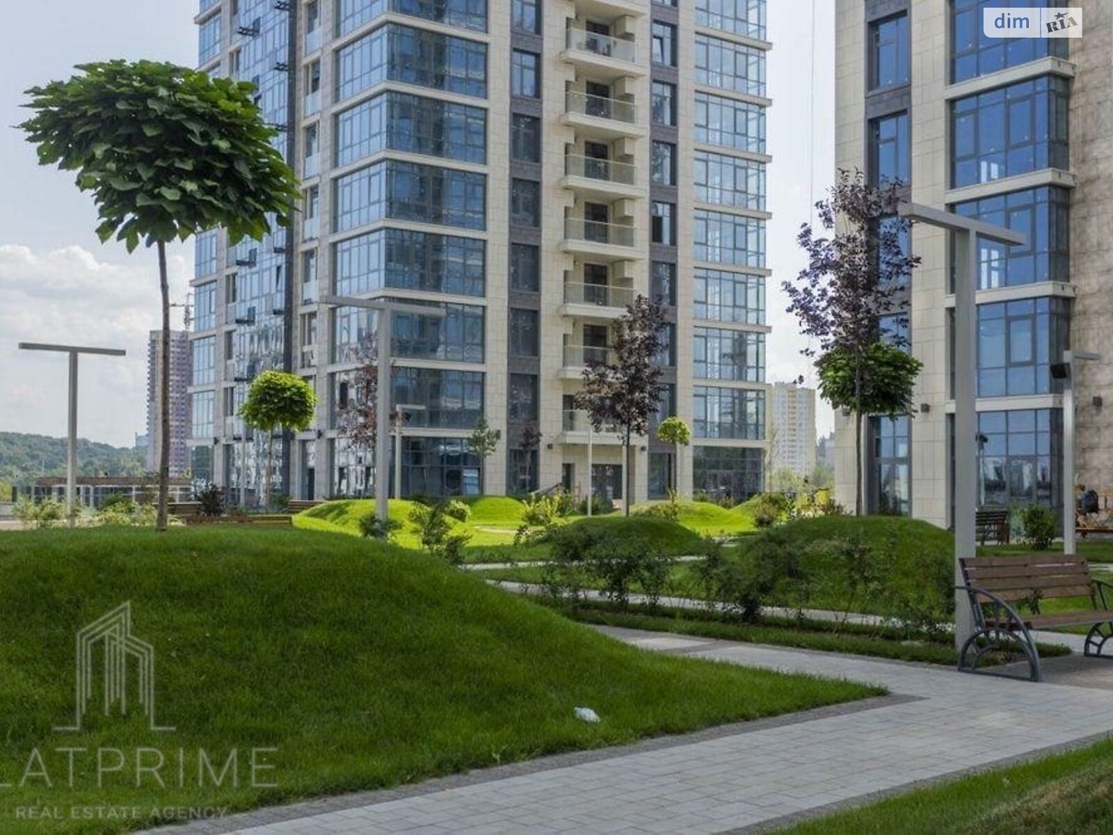Продаж чотирикімнатної квартири в Києві, на вул. Андрія Верхогляда 16, район Чорна Гора фото 1 Продаж чотирикімнатної квартири в Києві, на вул. Андрія Верхогляда 16, район Чорна Гора фото 1