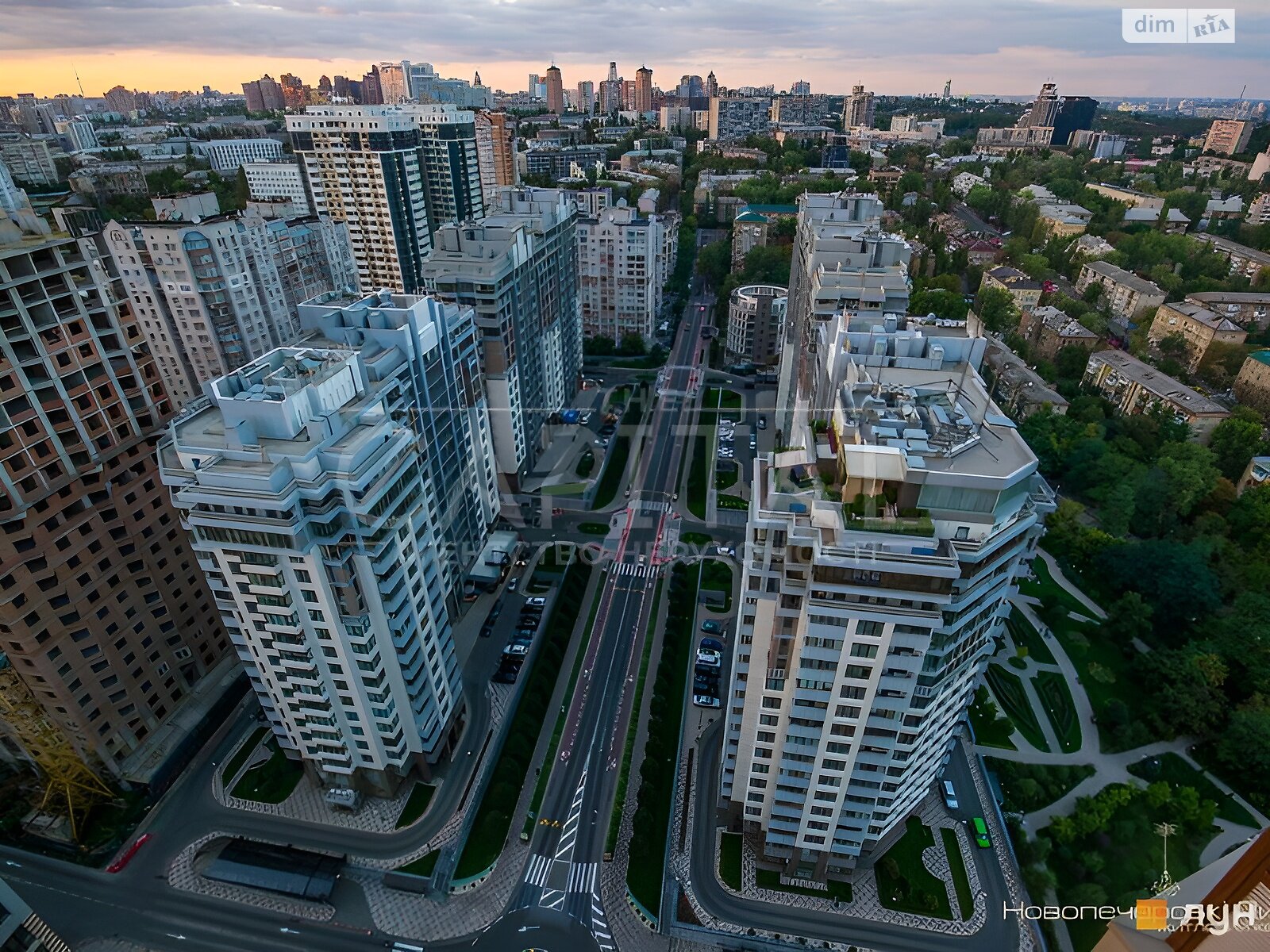 Продажа двухкомнатной квартиры в Киеве, на ул. Андрея Верхогляда 20, район Черная Гора фото 1 Продажа двухкомнатной квартиры в Киеве, на ул. Андрея Верхогляда 20, район Черная Гора фото 1