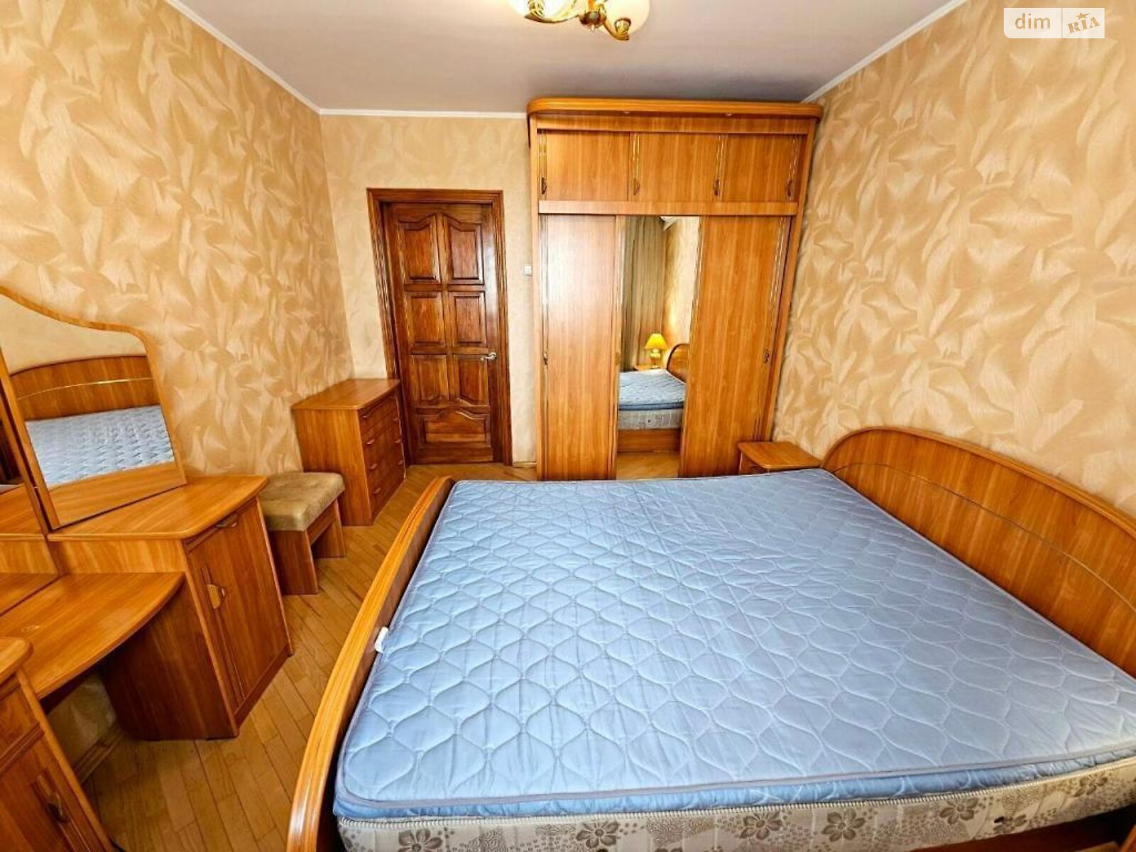 Продажа трехкомнатной квартиры в Киеве, на ул. Андрея Верхогляда 2, район Черная Гора фото 1 Продажа трехкомнатной квартиры в Киеве, на ул. Андрея Верхогляда 2, район Черная Гора фото 1