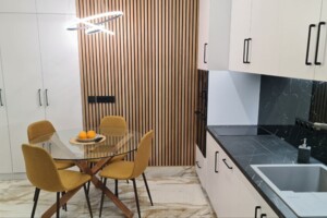 Продаж однокімнатної квартири в Києві, на вул. Андрія Верхогляда 14А, район Чорна Гора фото 2