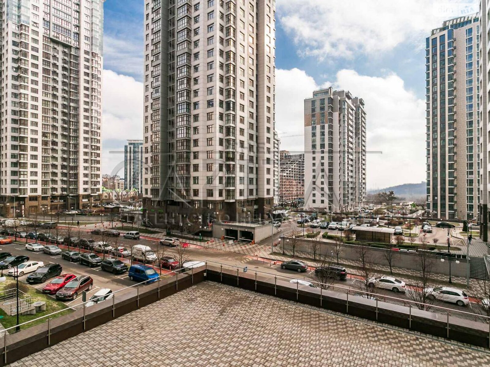Продаж трикімнатної квартири в Києві, на вул. Андрія Верхогляда 20, район Чорна Гора фото 1 Продаж трикімнатної квартири в Києві, на вул. Андрія Верхогляда 20, район Чорна Гора фото 1