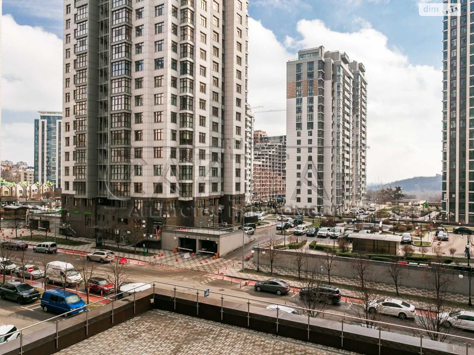 Продаж трикімнатної квартири в Києві, на вул. Андрія Верхогляда 20, район Чорна Гора фото 1 Продаж трикімнатної квартири в Києві, на вул. Андрія Верхогляда 20, район Чорна Гора фото 1