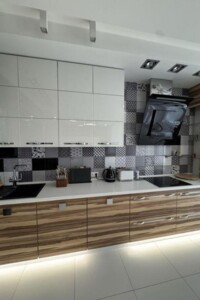Продаж двокімнатної квартири в Києві, на вул. Андрія Верхогляда 20, район Чорна Гора фото 3