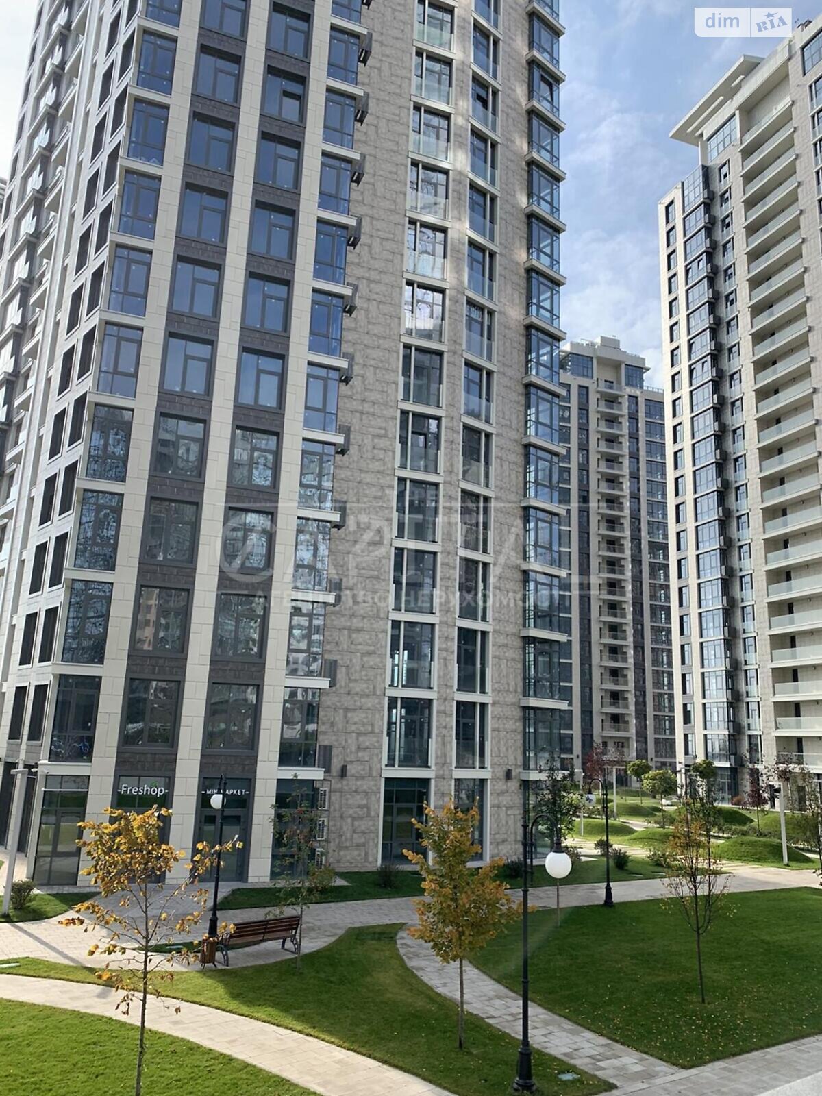 Продаж чотирикімнатної квартири в Києві, на вул. Андрія Верхогляда 17Б, район Чорна Гора фото 1